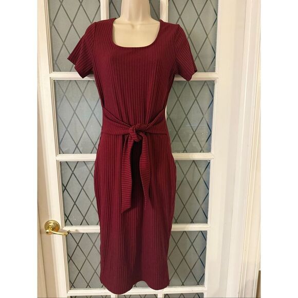 Ribbed Tie Front Midi Dress Burgundy Size Small - Picture 2 of 6